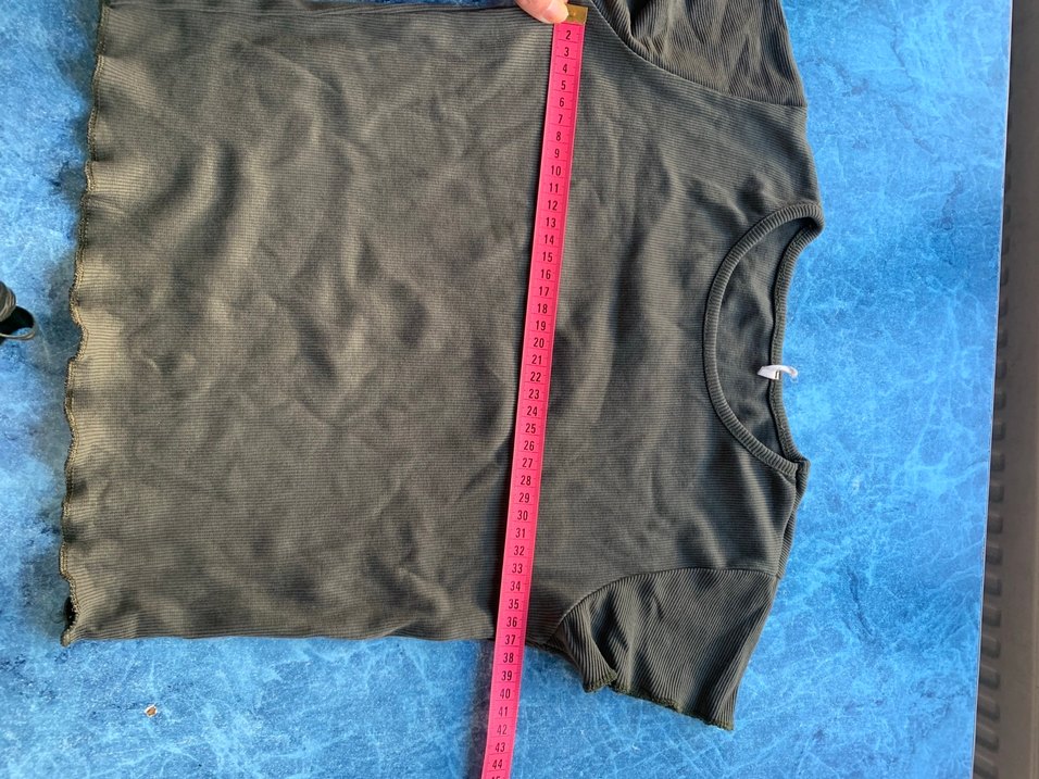 Kadın Haki Crop Top, Kısa Kollu, Dar Kesim - Görsel 3