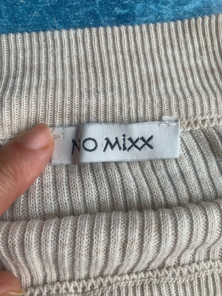 Bej Kadın İnce Triko Kazak - Görsel 4