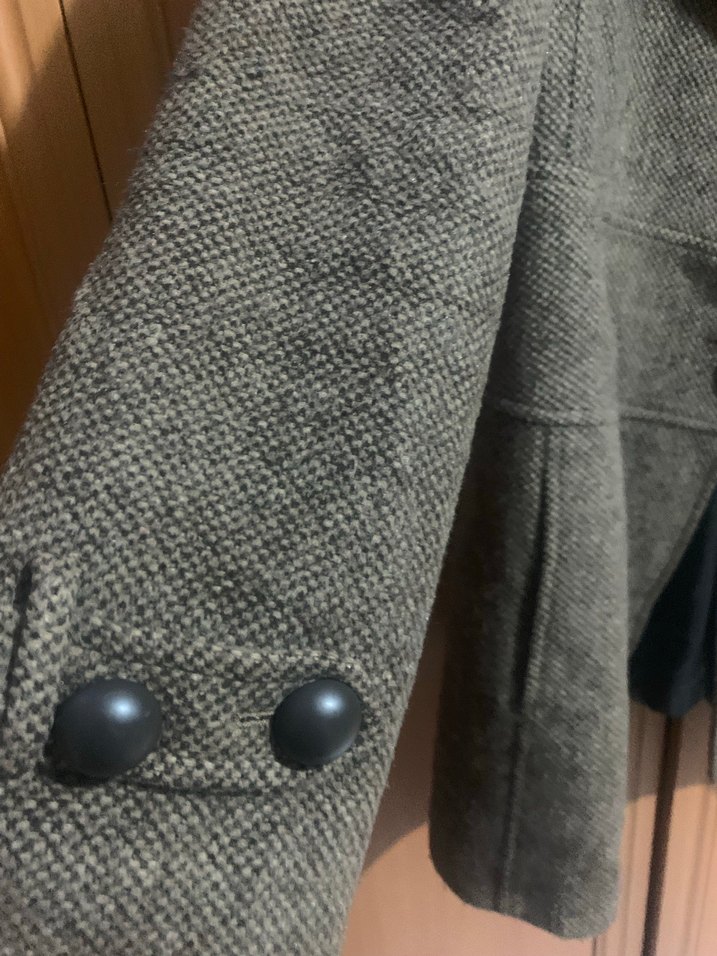 Düğmeli kahverengi kadın kaban - Görsel 3