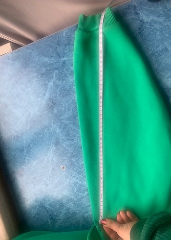 Kadın Yeşil Kapüşonlu Fermuarlı kısa hırka - Görsel 4