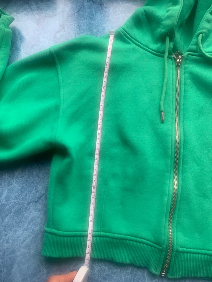 Kadın Yeşil Kapüşonlu Fermuarlı kısa hırka - Görsel 2