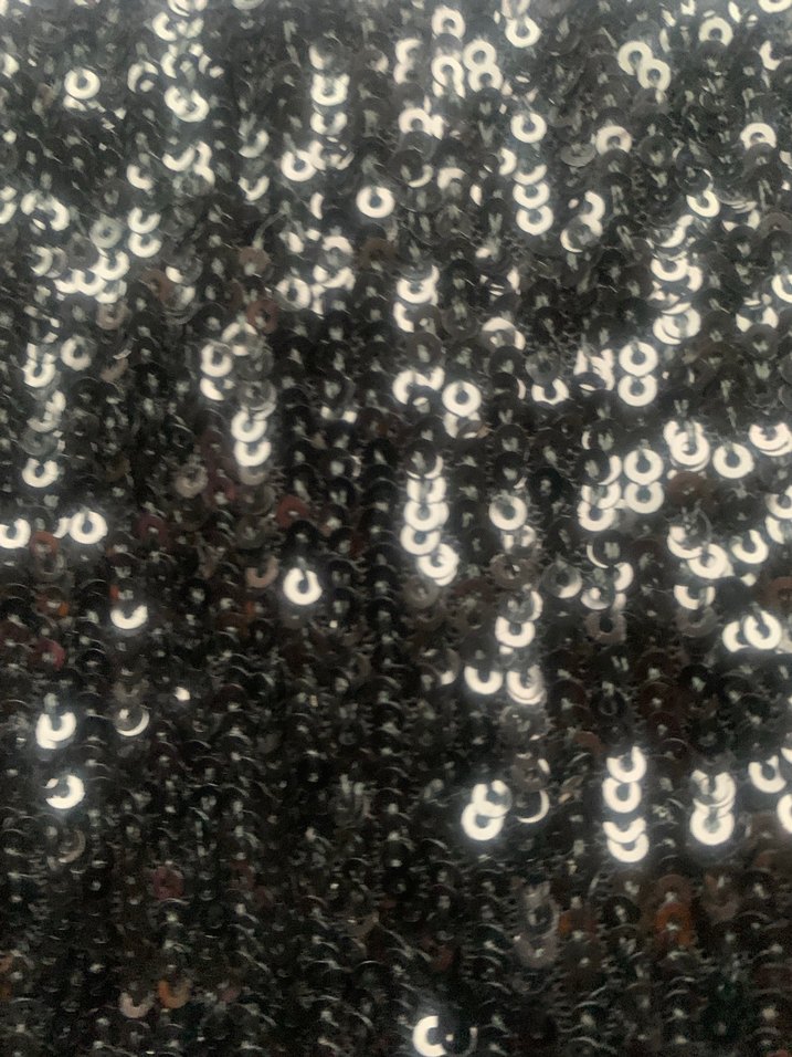 Siyah pullu İşlemeli askılı buluz - Görsel 5