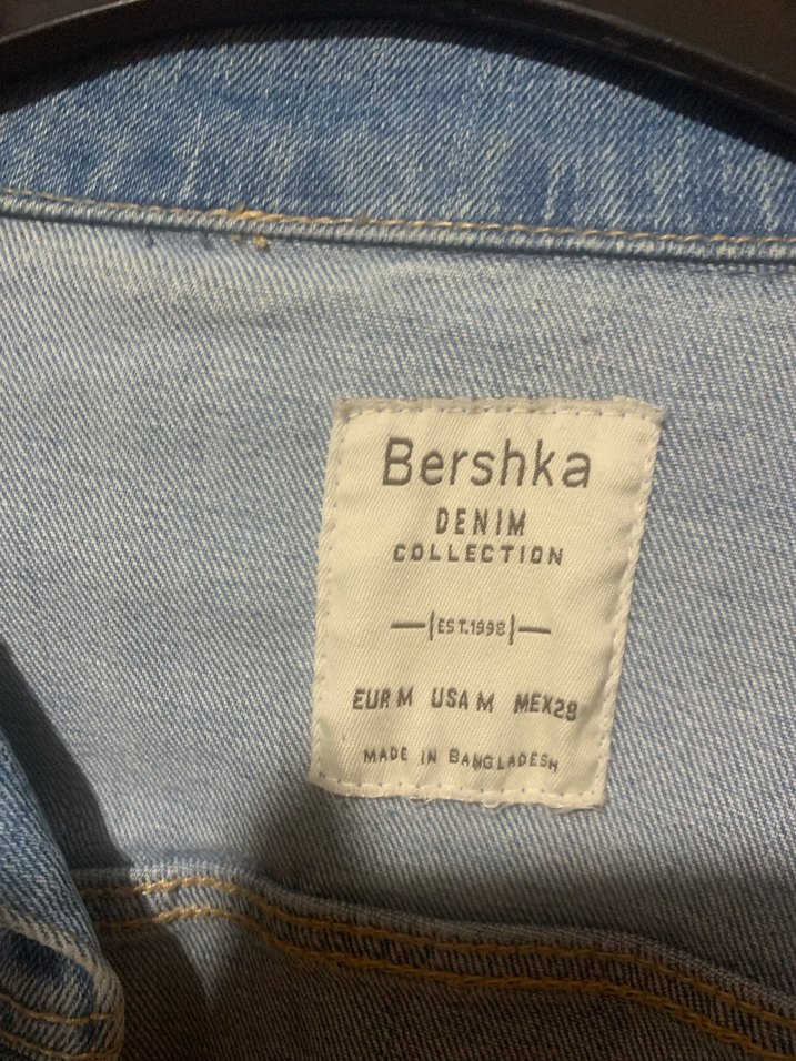 Bershka Düğmeli Mavi Kadın Kot Ceket - Görsel 3