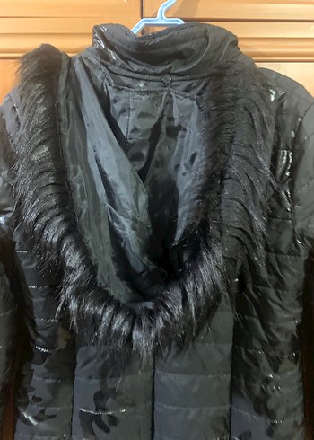 Siyah Uzun Kadın Kışlık Mont - Görsel 7