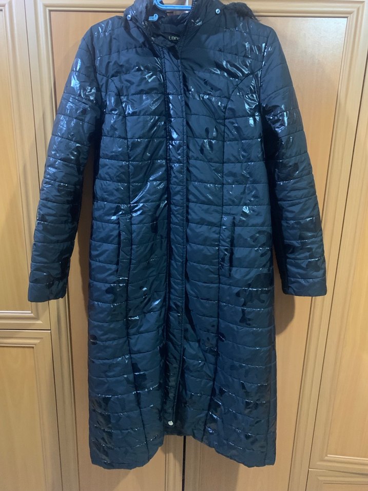 Siyah Uzun Kadın Kışlık Mont - Görsel 2