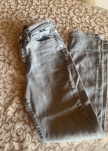 Mavi Jeans ürünü