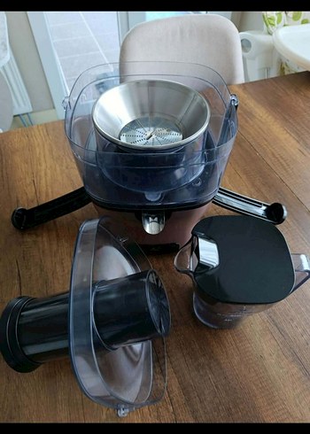 Karaca Maxvit 1501 Katı Meyve Sıkacağı - Görsel 2