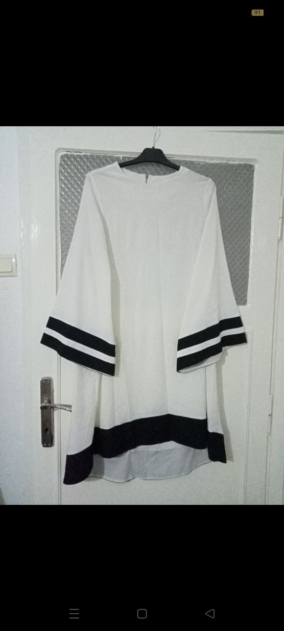 Uzun Kollu Beyaz Salaş Tunik - Görsel 3