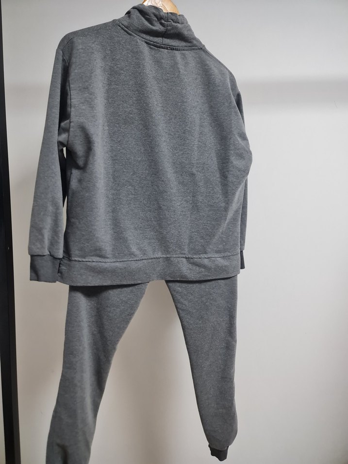 Gri Prada Baskılı Kadın Eşofman Takımı - Görsel 3