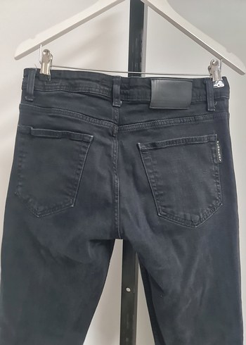 31 Beden siyah Renk BURBERRY Erkek Fit Denim Pantolon
