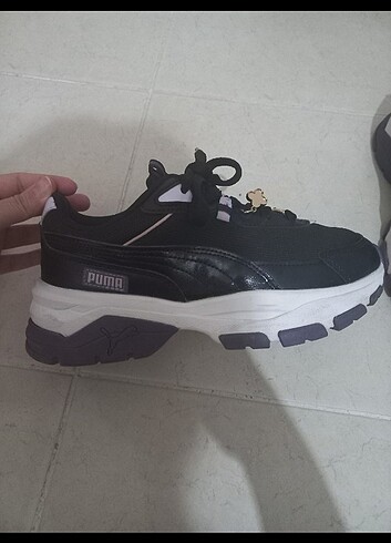 37 Beden siyah Renk Puma Cassia Via Charms Sneakers Ayakkkabı
