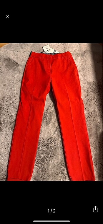 Zara kırmızı kumaş pantolon