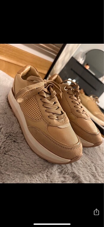 Zara Zara bej sneaker