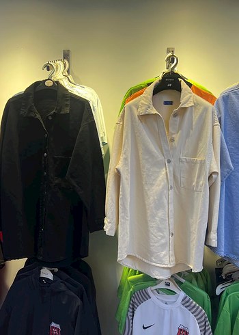 Bershka Gri Baskılı Kadın Denim Ceket tüm bedenler mevcuttur