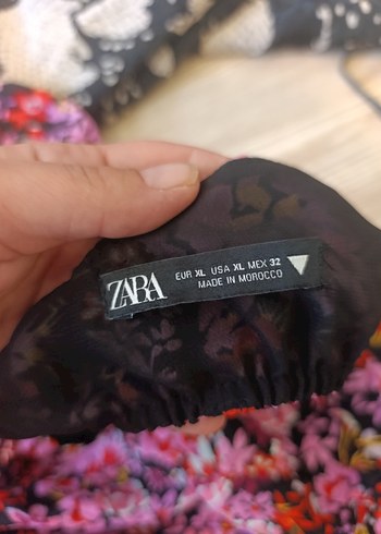 xl Beden pembe Renk Renkli Fırfırlı Mini Bağlama Desenli Elbise