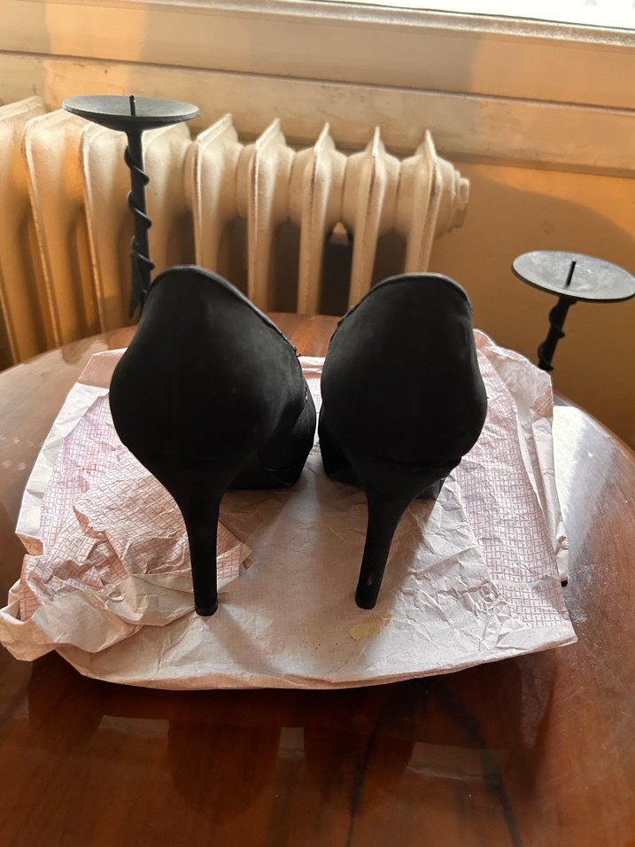 Siyah Süet Tokalı Stiletto Topuklu Kadın Ayakkabı - Görsel 2