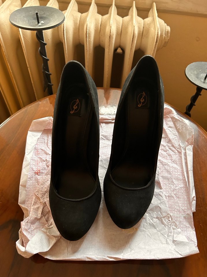 Siyah Süet Tokalı Stiletto Topuklu Kadın Ayakkabı - Görsel 4