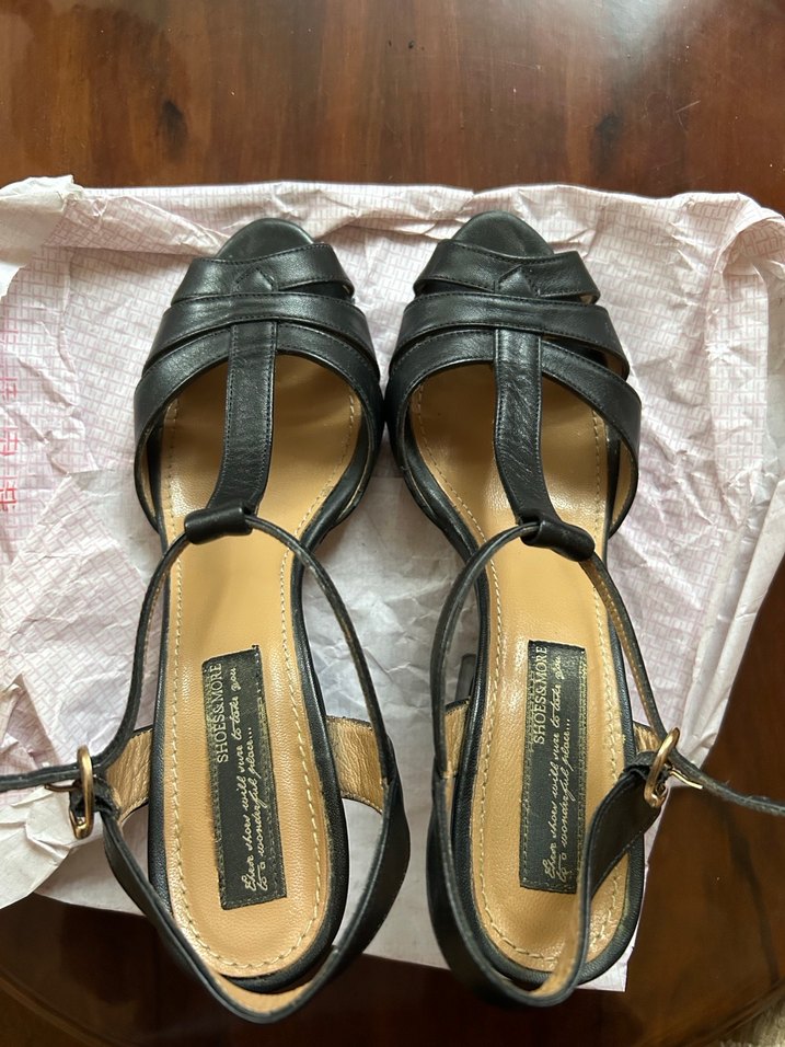 Klasik Siyah Tokalı Topuklu Kadın Ayakkabı - Görsel 3