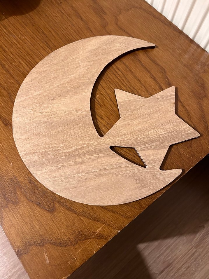 Kahverengi Ahşap Ay ve Yıldız Oyuncak - Görsel 2