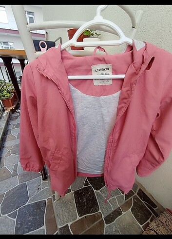 LC Waikiki Yağmurluk lcw