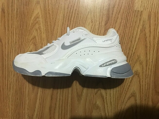 Nike spor ayakkabı