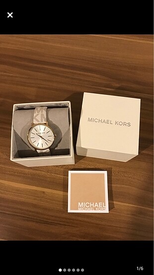 Orijinal Michael Cors.REZERVEDİR