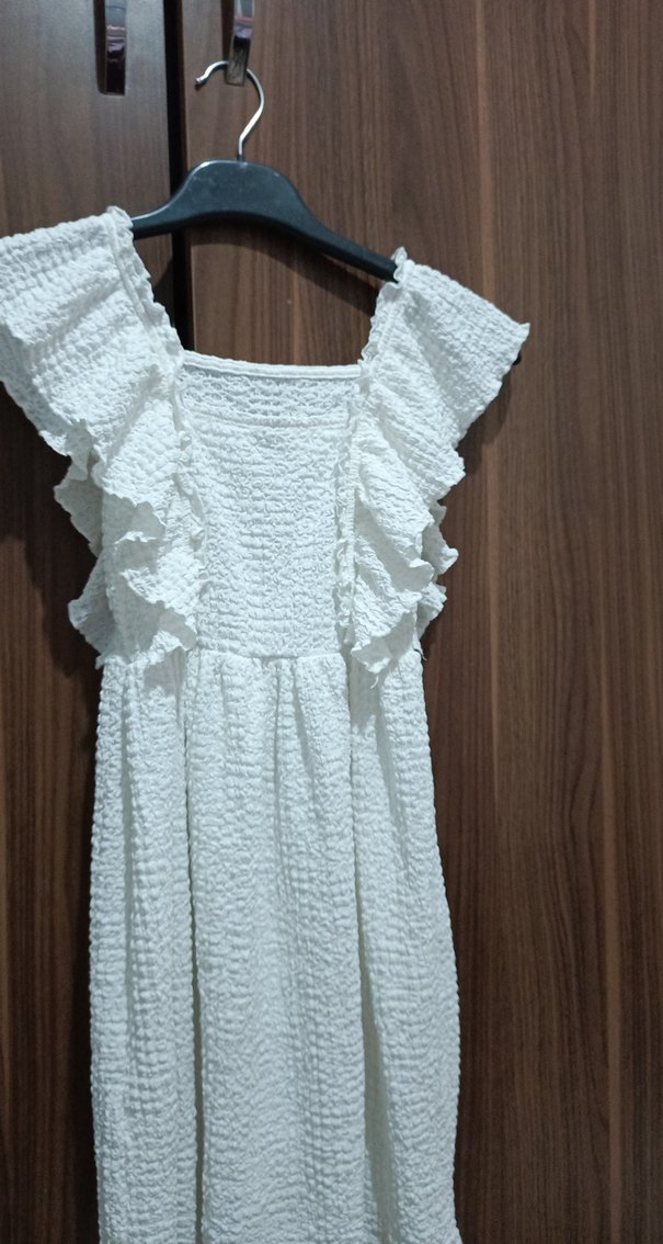 Kız Çocuk Beyaz Fırfırlı Keten Elbise - Görsel 4