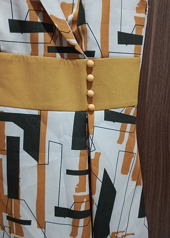 Çok Renkli V Yaka Kemerli Uzun Elbise - Görsel 3