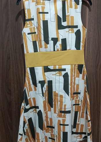 Çok Renkli V Yaka Kemerli Uzun Elbise - Görsel 8