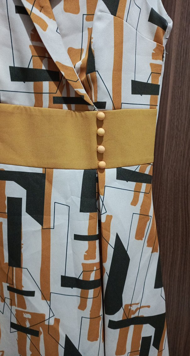 Çok Renkli V Yaka Kemerli Uzun Elbise - Görsel 3