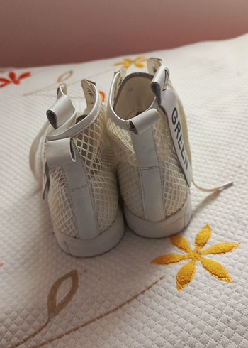 Beyaz Dolgu Topuklu Bağcıklı Kadın Spor Ayakkabı - Görsel 3