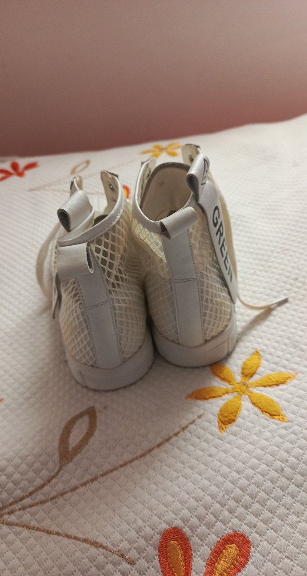 Beyaz Dolgu Topuklu Bağcıklı Kadın Spor Ayakkabı - Görsel 3