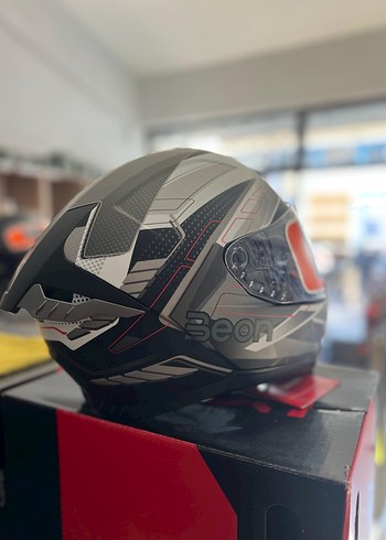 Renkli Desenli Biker Motosiklet Kaskı - Görsel 2