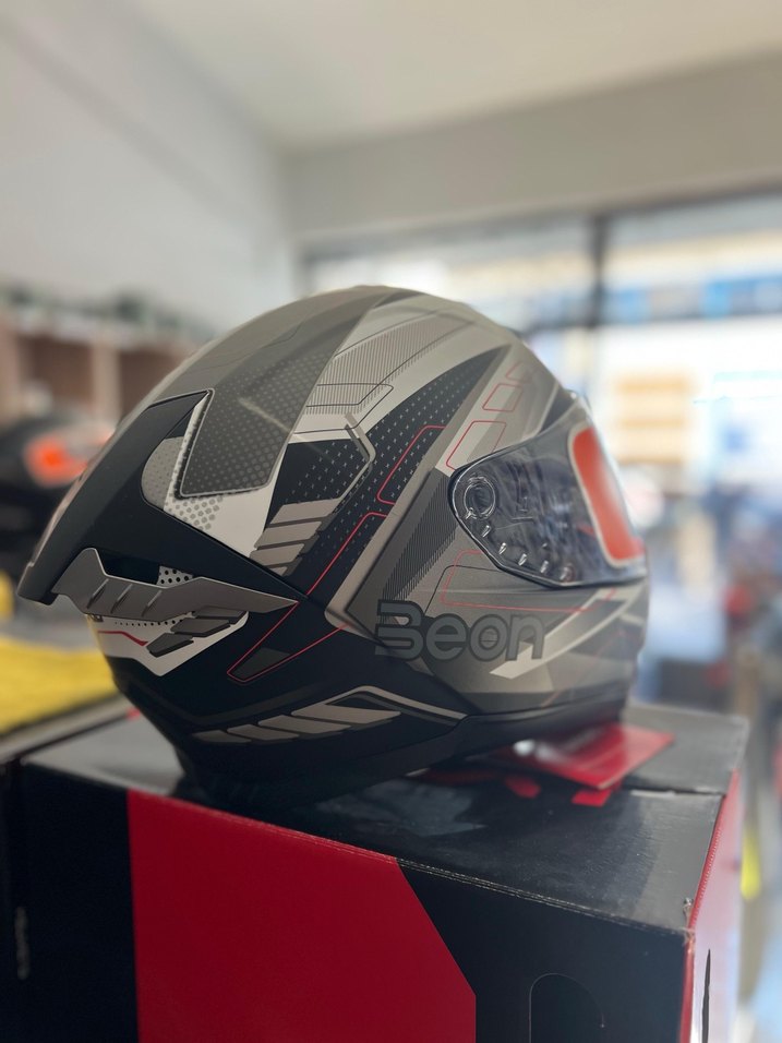 Renkli Desenli Biker Motosiklet Kaskı - Görsel 2