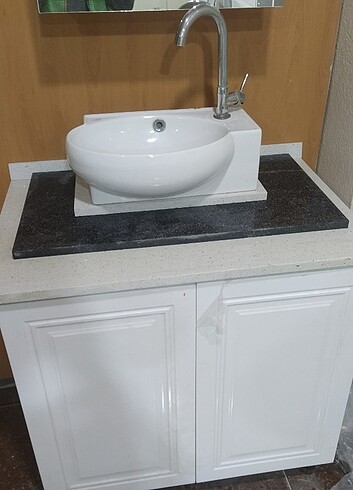 Banyo lavobasi