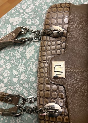 Zincir Detaylı Kahverengi Deri Kadın Çanta - Görsel 4