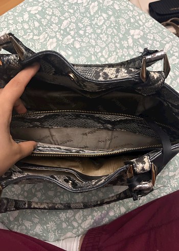 Gri Yılan Desenli Deri Kadın Çanta - Görsel 6