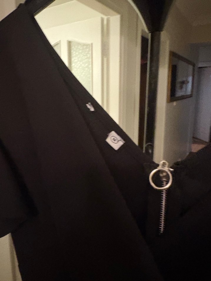 Siyah V Yaka Uzun Kadın Tulum - Görsel 4