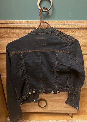 Düğmeli Biker Tarzı Kadın Denim Ceket - Görsel 3