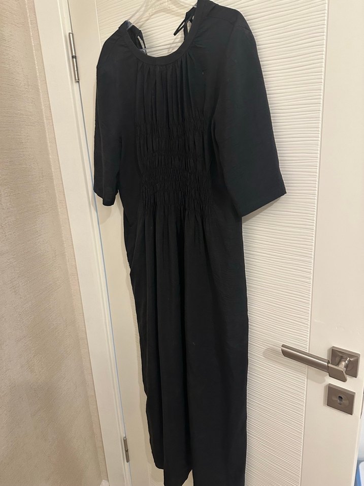 Siyah uuzn elbise - Görsel 3