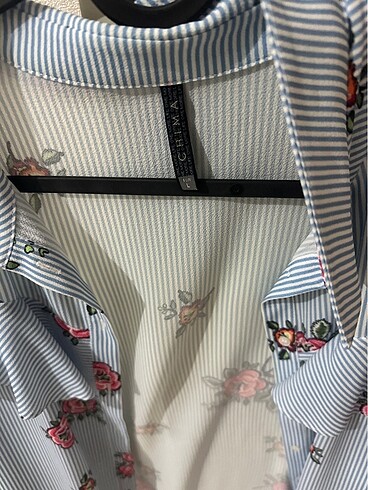 Gomlek omuz detayli - Görsel 4