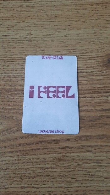  (G)i-dle pc tekli