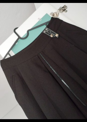 Siyah Uzun Kadın Etek - Görsel 2