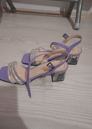 Mor Tokalı Blok Topuklu Abiye Ayakkabı - Görsel 2