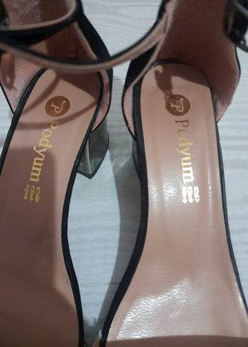 Siyah Süet Topuklu Kadın Ayakkabı - Görsel 6