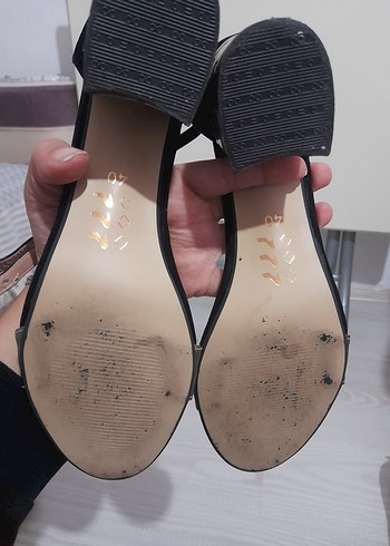 Siyah Süet Topuklu Kadın Ayakkabı - Görsel 7