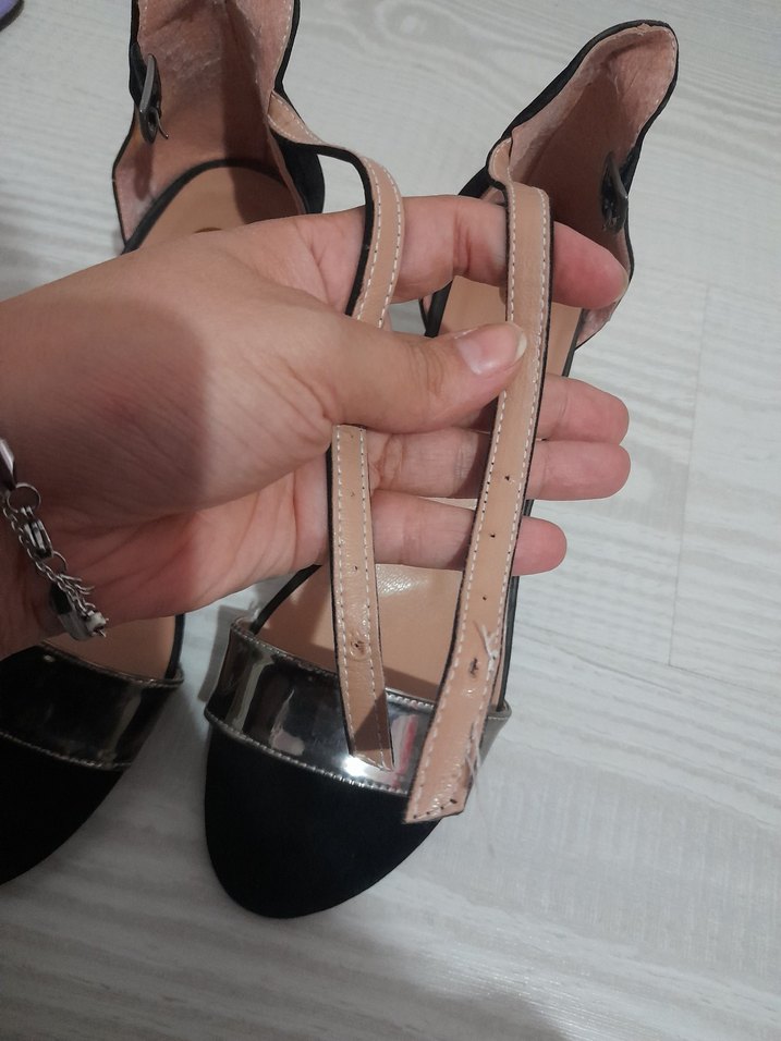 Siyah Süet Topuklu Kadın Ayakkabı - Görsel 5