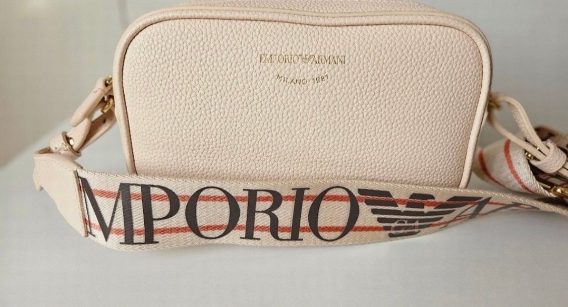 Emporio Armani Kol Çantası - Görsel 3