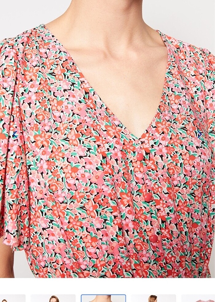 V yaka çiçekli kısa kollu viskon elbise - Görsel 3