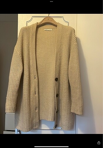 PULL&BEAR HIRKA
